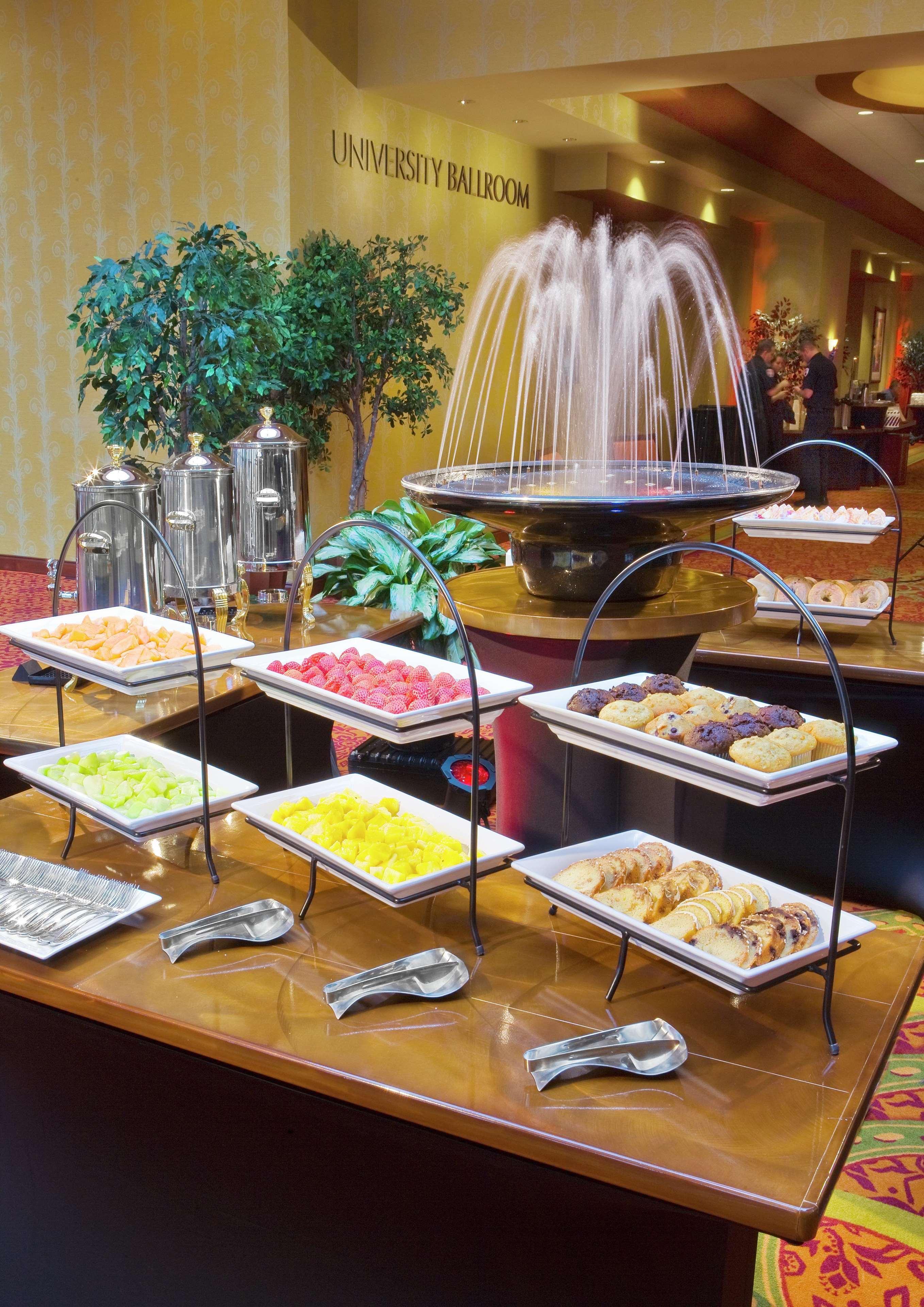 Embassy Suites By Hilton Norman Hotel & Conference Center מראה חיצוני תמונה